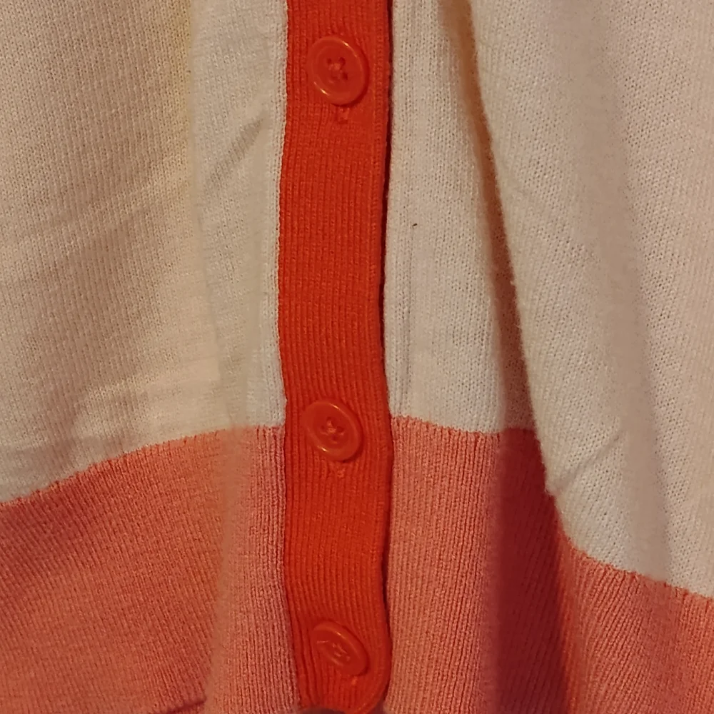 LOFT Coral and Cream Button-Up Cardigan - Picture 3 of 6